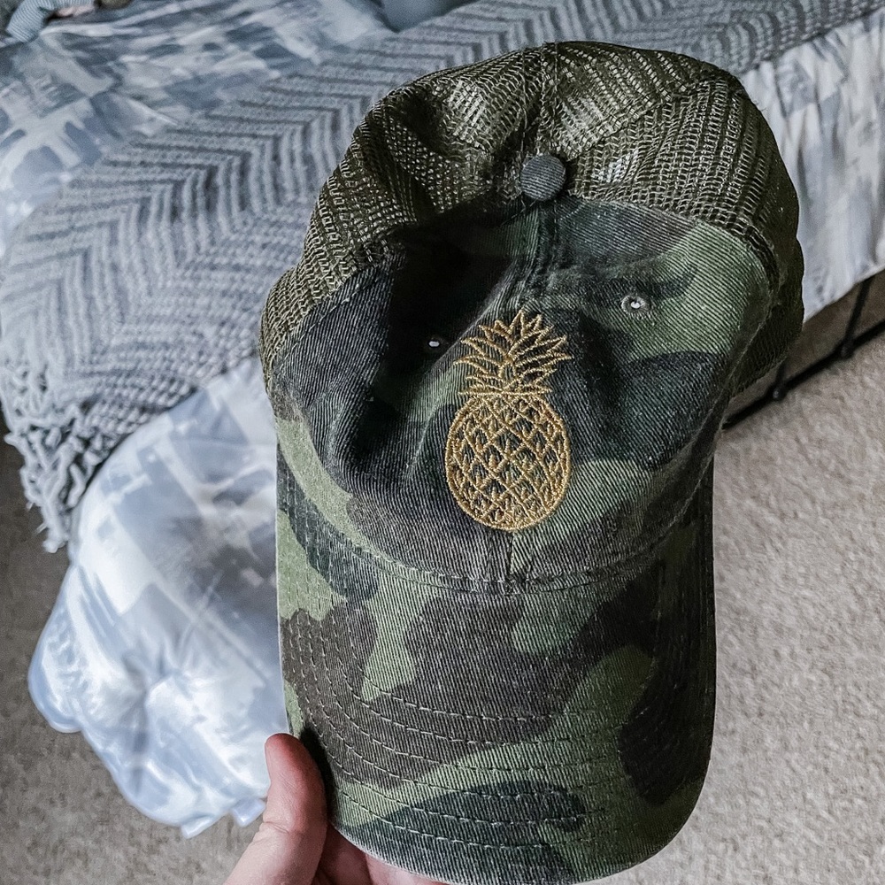 Pineapple hat